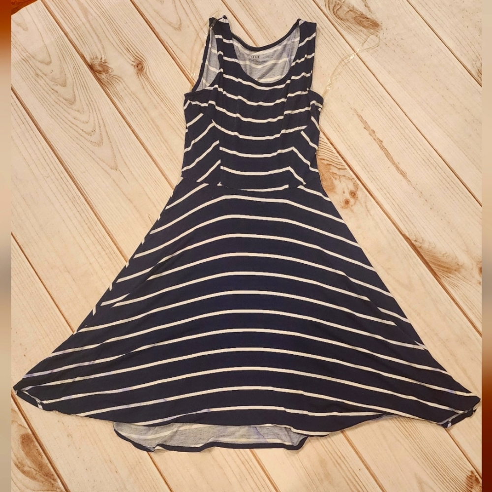 Women's dress